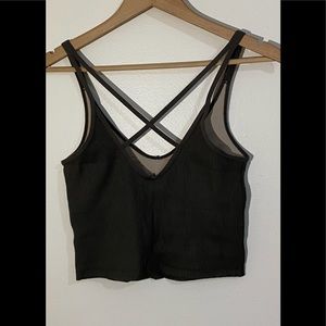 NWOT Vuori Rib Crop Tank.Medium. Black.
